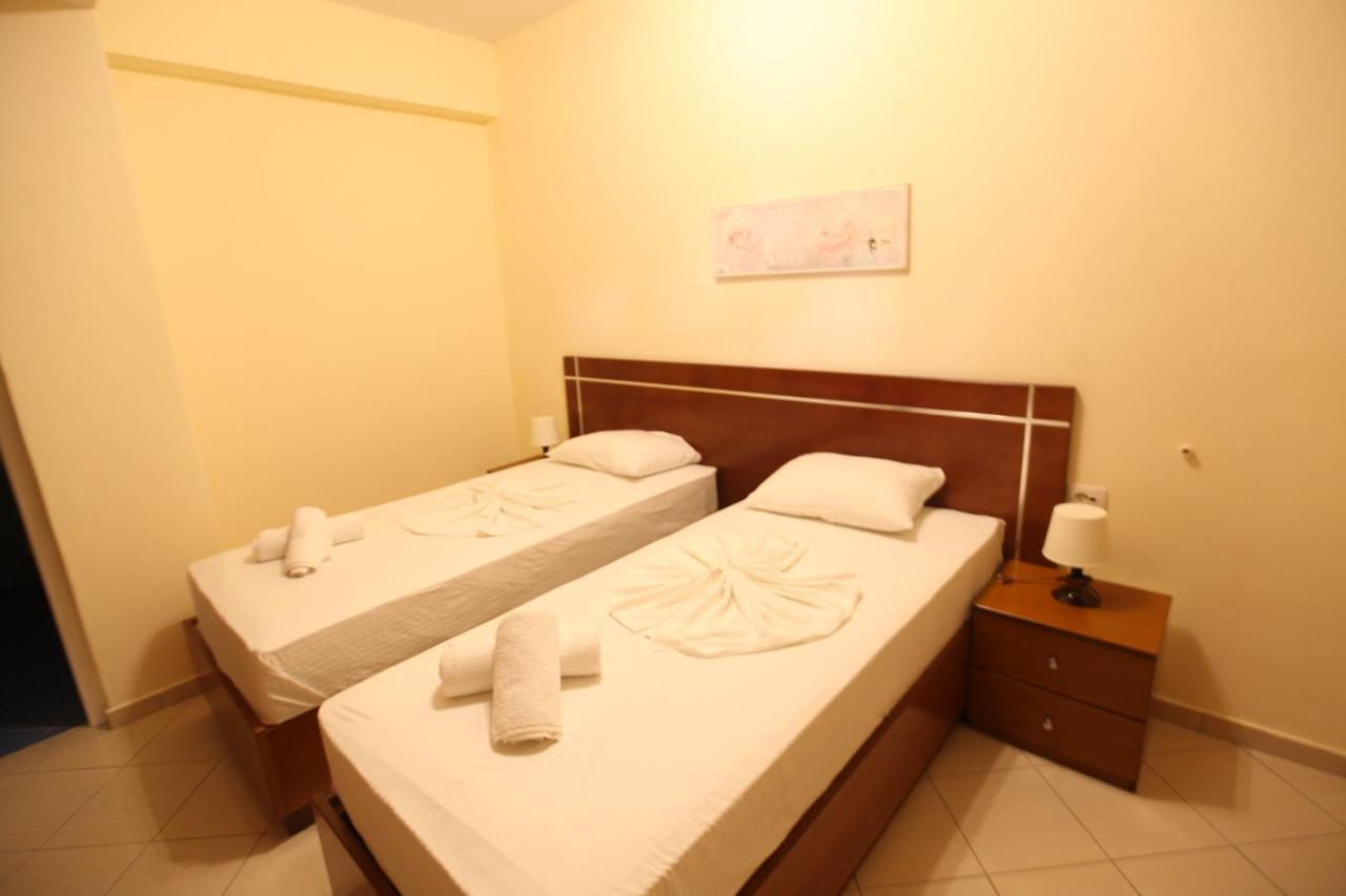Hotel Prishtina Σαράντα Εξωτερικό φωτογραφία
