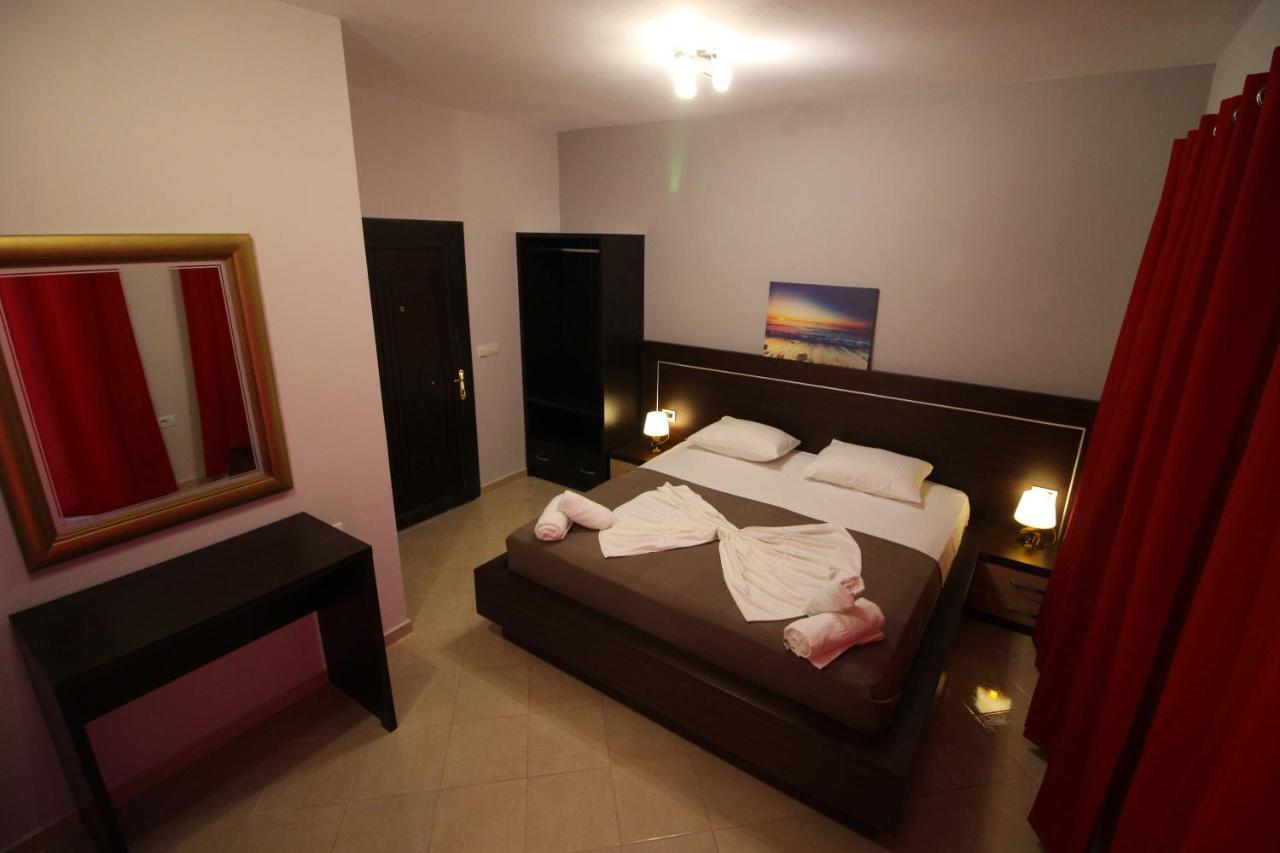 Hotel Prishtina Σαράντα Εξωτερικό φωτογραφία