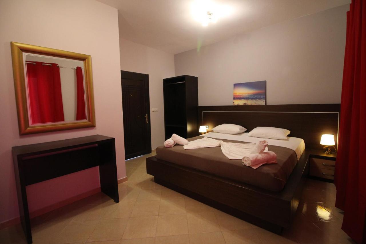 Hotel Prishtina Σαράντα Εξωτερικό φωτογραφία