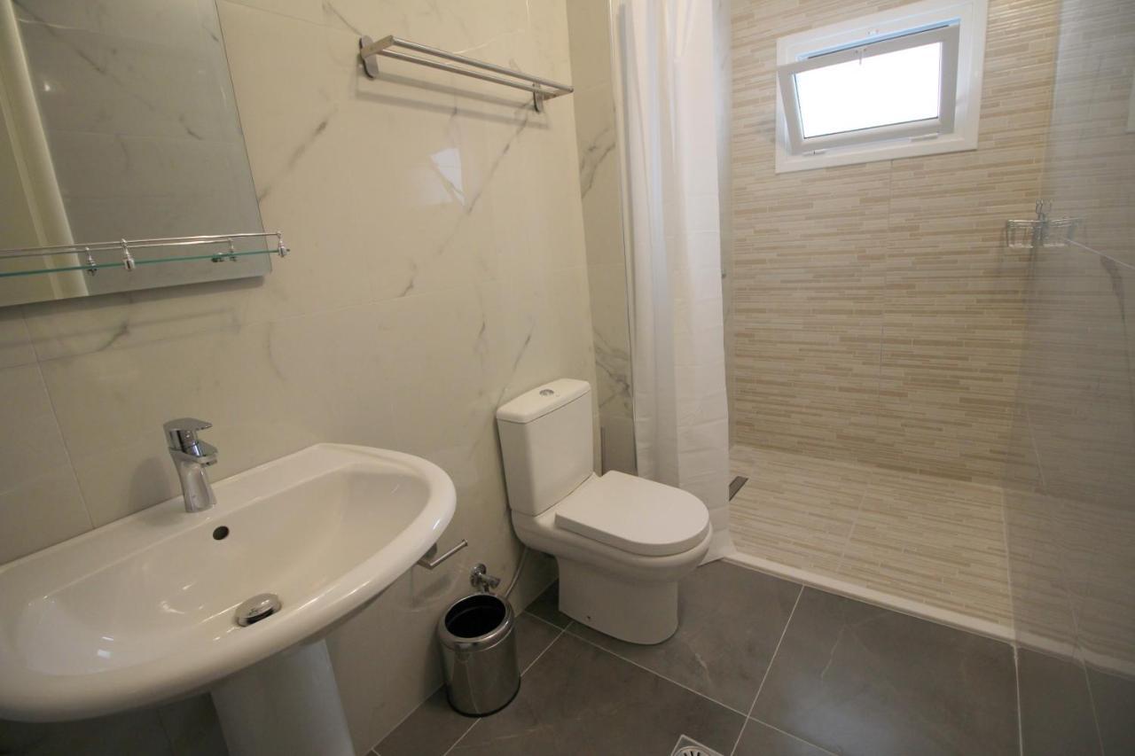 Hotel Prishtina Σαράντα Εξωτερικό φωτογραφία