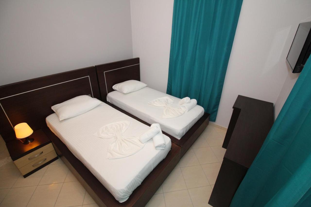 Hotel Prishtina Σαράντα Εξωτερικό φωτογραφία