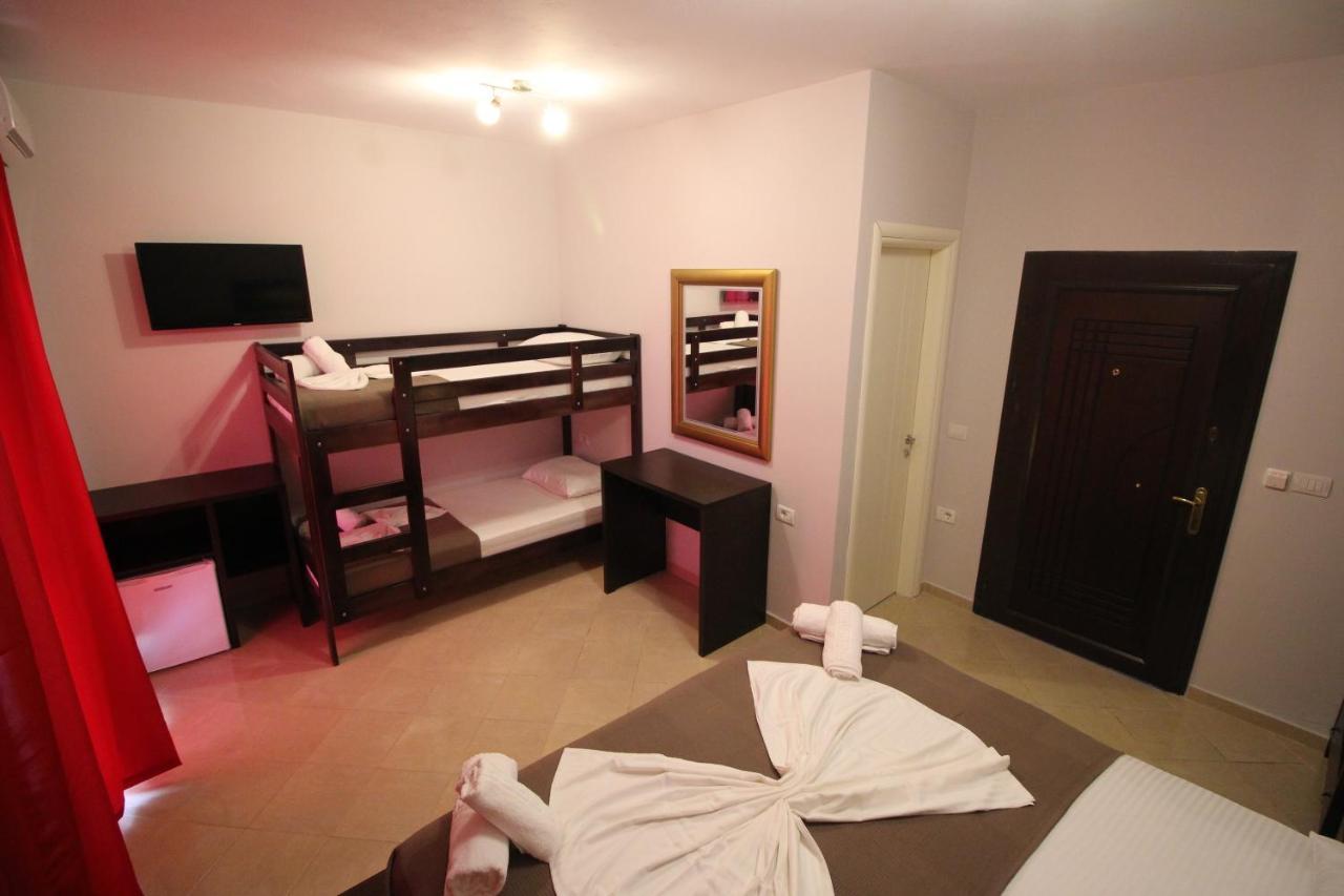 Hotel Prishtina Σαράντα Εξωτερικό φωτογραφία