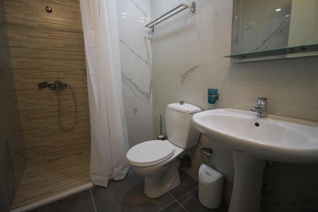 Hotel Prishtina Σαράντα Εξωτερικό φωτογραφία