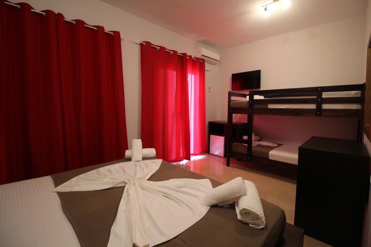 Hotel Prishtina Σαράντα Εξωτερικό φωτογραφία